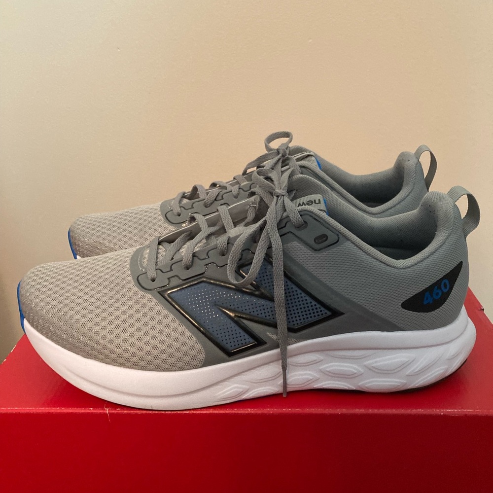 New Balance Men's Athletic Shoes in Gray and Blue